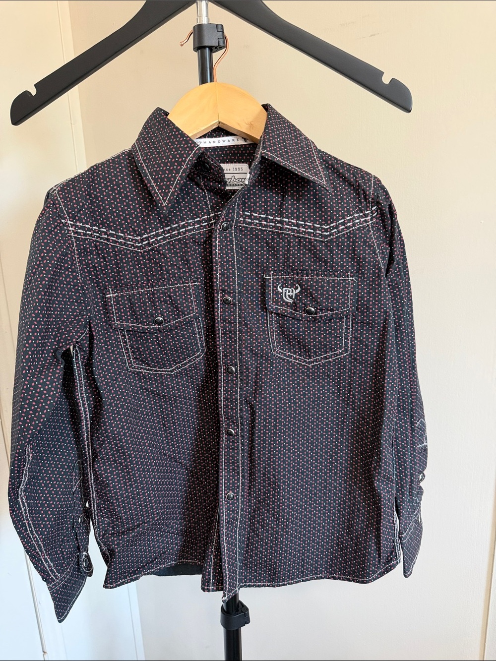 Cowboy Hardware Kids' Long-Sleeve Button-Down Shirt — Black with Red Dot Pattern